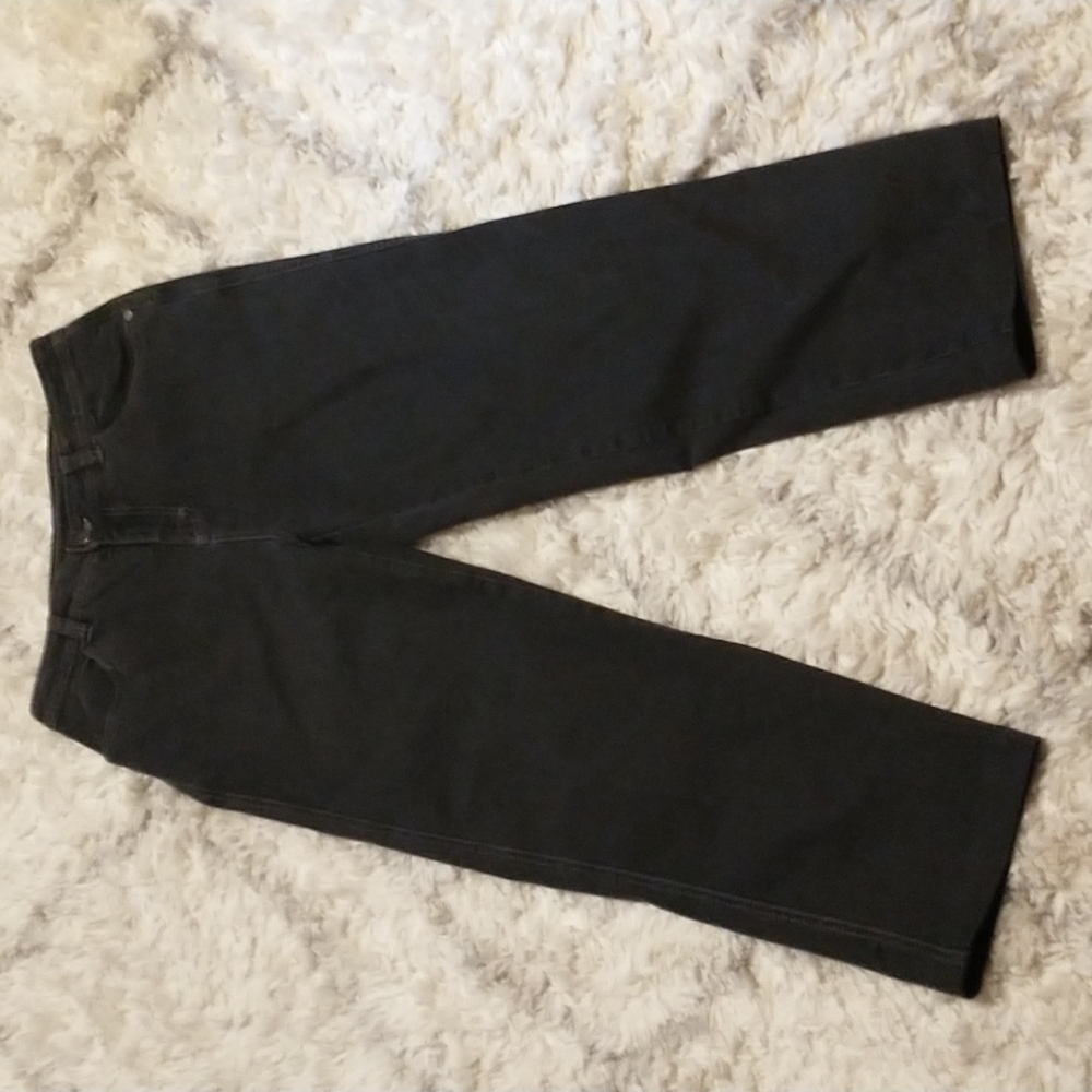 Woolrich women's size 8 cotton/spandex black jeans